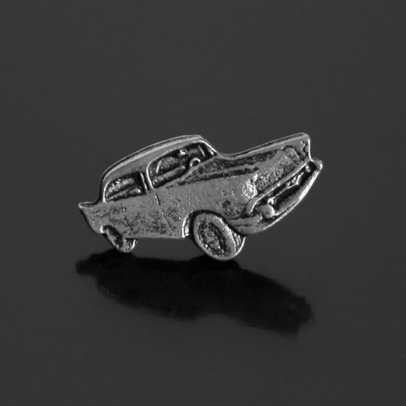 Tiny Vintage Muscle Car Pin Hat Lapel HOT ROD - Picture 1 of 2